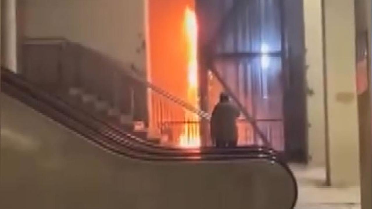 Taksim metro istasyonunda asansörde yangın