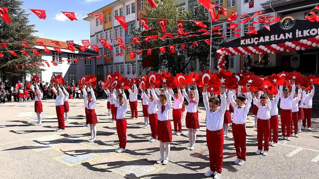 Türkiye 23 Nisan'ı böyle kutladı