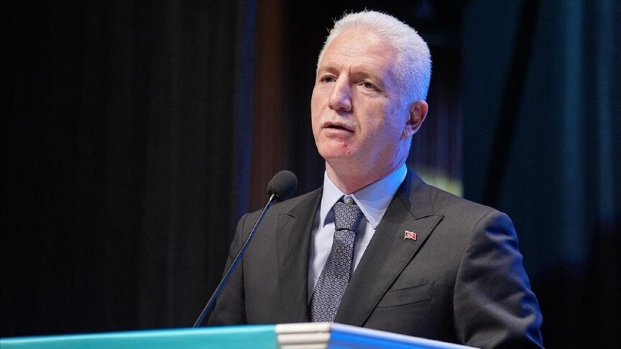 İstanbul Valisi Gül: Okul isimleri verilerek vatandaşları paniğe sevk eden paylaşımlar takip ediliyor