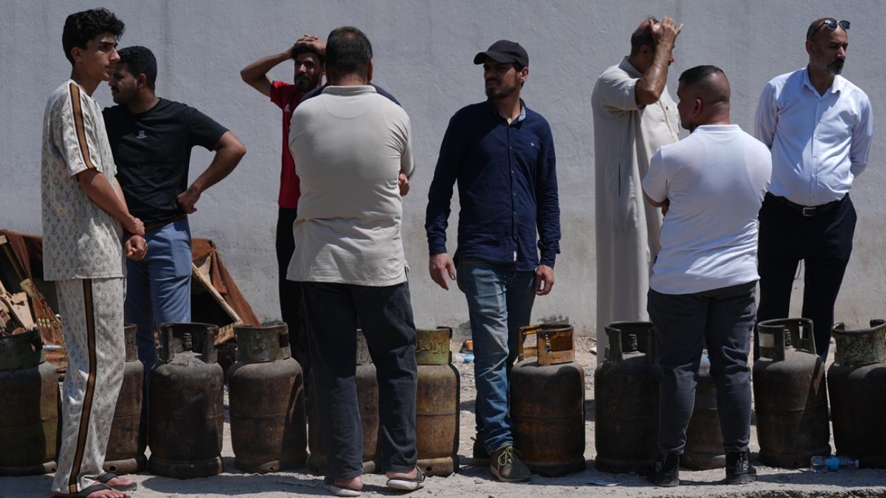 Bağdat’ta tüp gaz kuyruğu