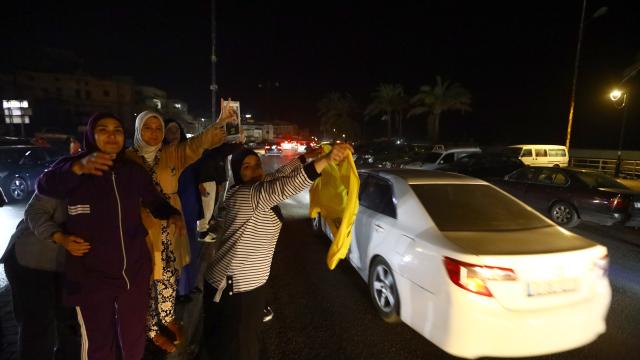 İsrail ile Lübnan arasındaki ateşkes yürürlüğe girdi