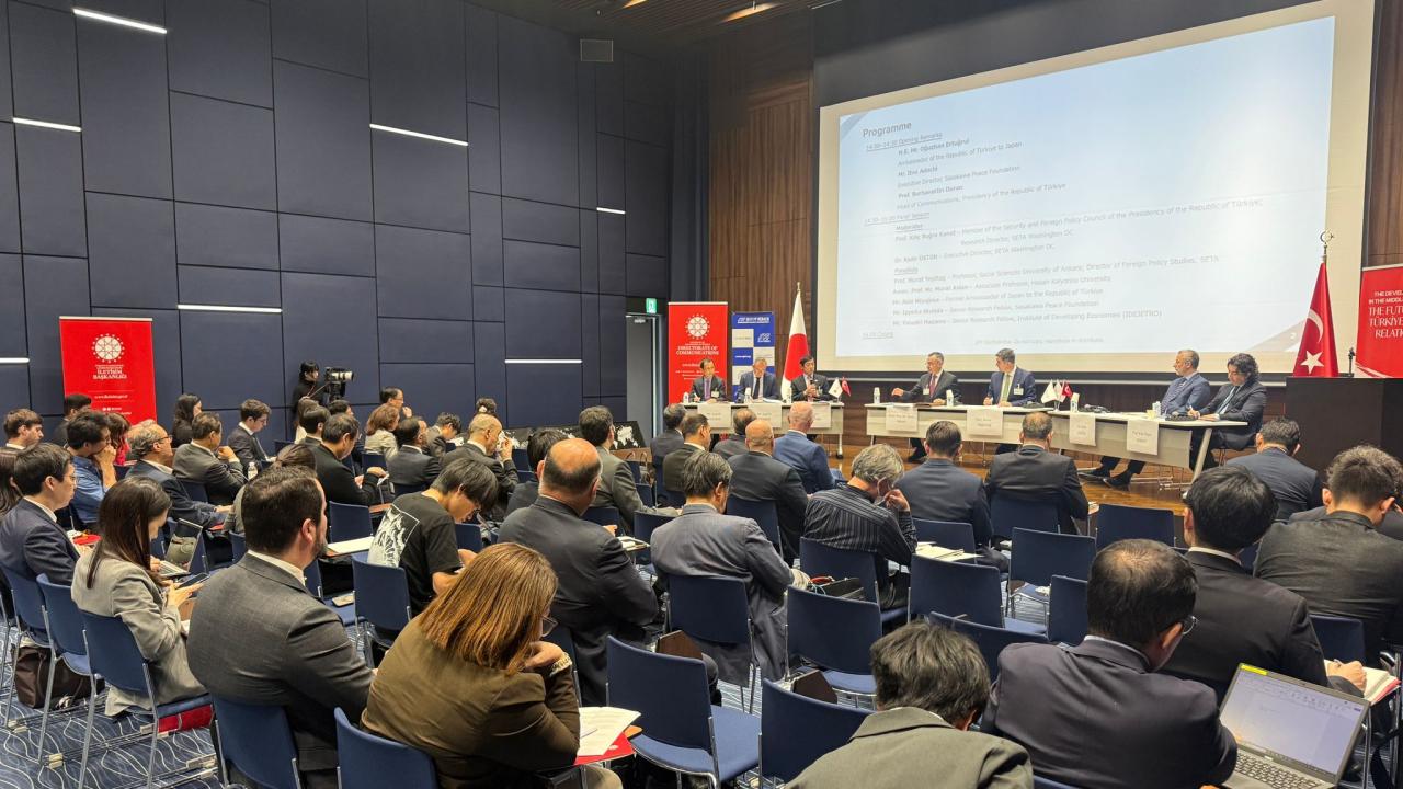 'Orta Doğu'daki Gelişmeler ve TürkiyeJaponya İlişkilerinin Geleceği' paneli düzenlendi