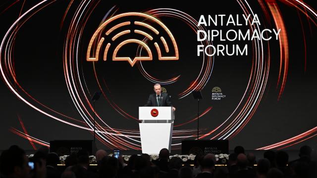 Diplomasinin kalbi 5. kez Antalya'da attı