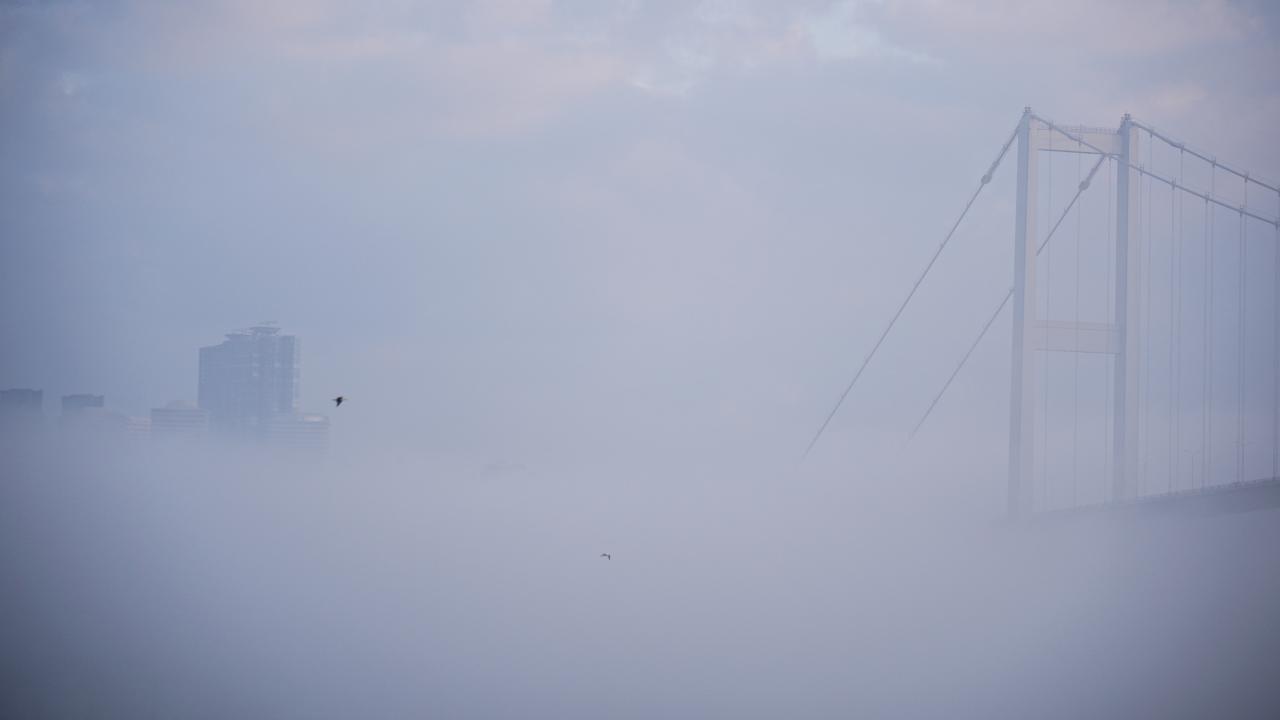 İstanbul’da sis etkili oldu: Gemi trafiği askıya alındı