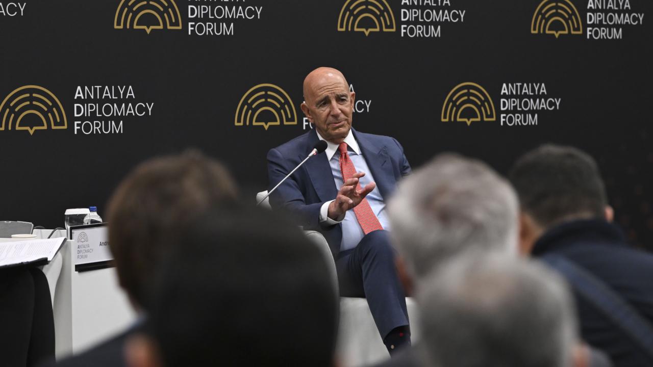 ABD Elçisi Barrack: Bölgelerin kendi sorunlarını çözdüğü bir düzen kuruluyor