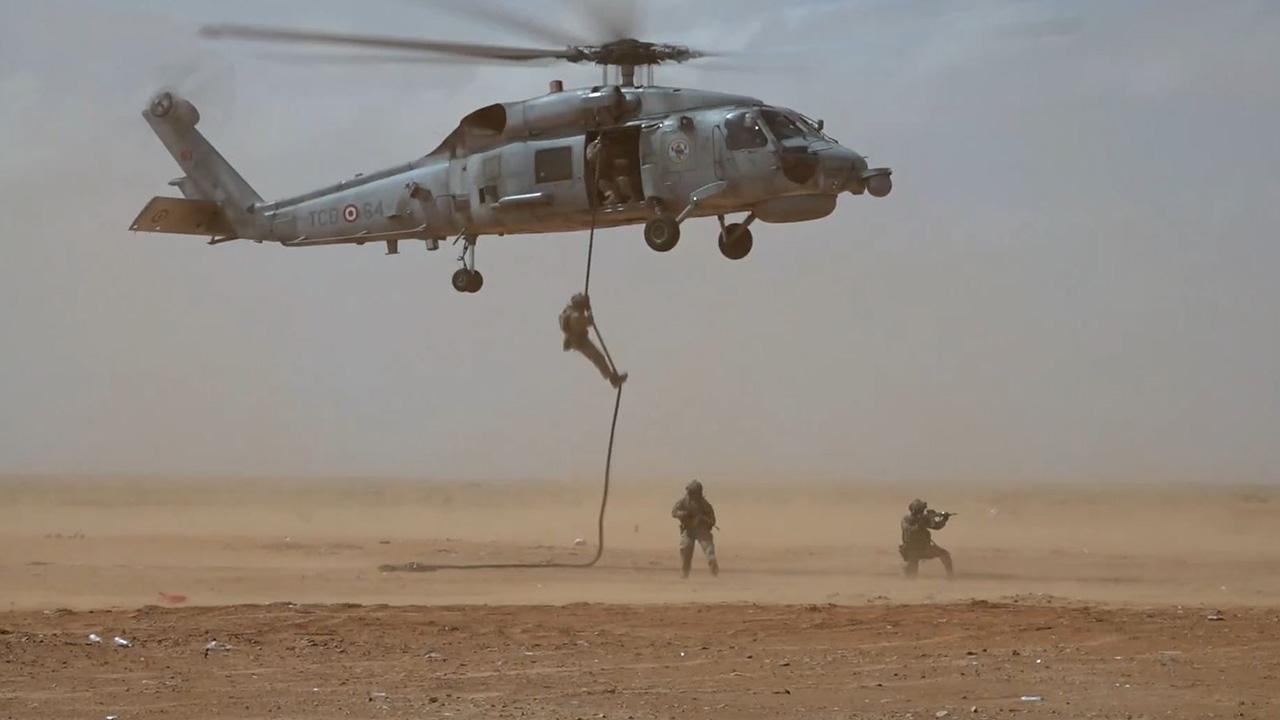 Türk SAT timi Libya’da sahada