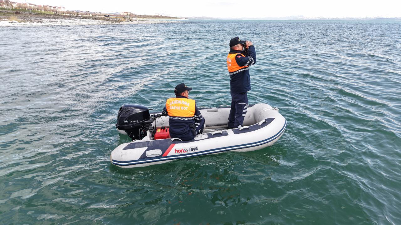 Güvenlik güçleri inci kefalini korumak için nöbette