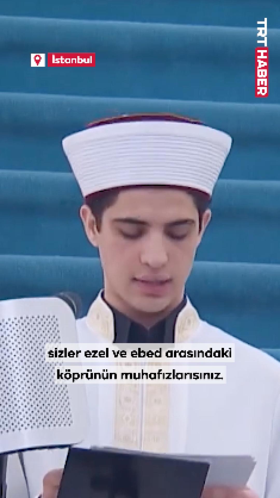 Hafız Muhammed Fatih Mercan, 4 farklı dilde hutbe okudu