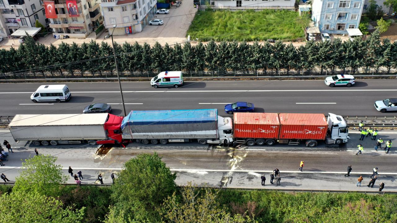 Anadolu Otoyolu’nda zincirleme kaza