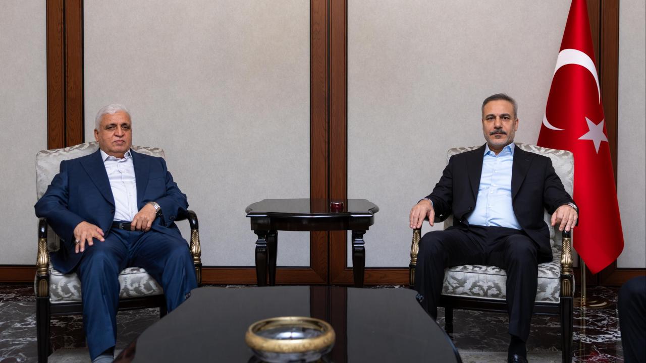 Dışişleri Bakanı Fidan, Haşdi Şabi Komisyonu Başkanı Feyyad ile görüştü