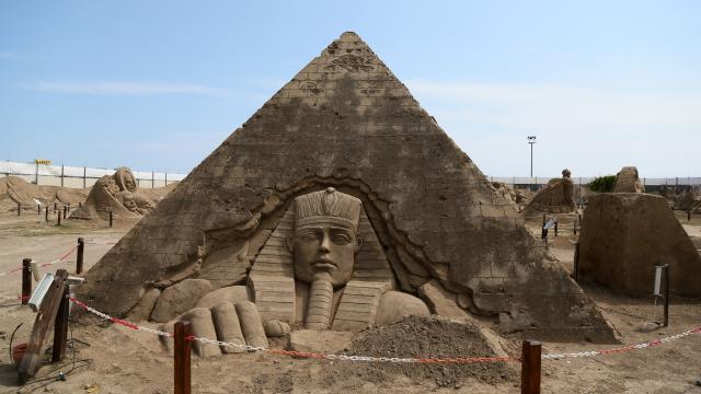 'Zaman Yolculuğu' temalı Kum Heykel Festivali başlıyor