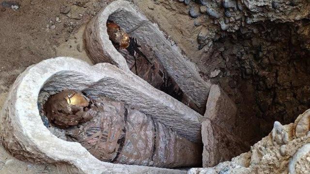 Mısır'da Roma Dönemine Ait Mumyanın Karnında Edebi Metin Bulundu