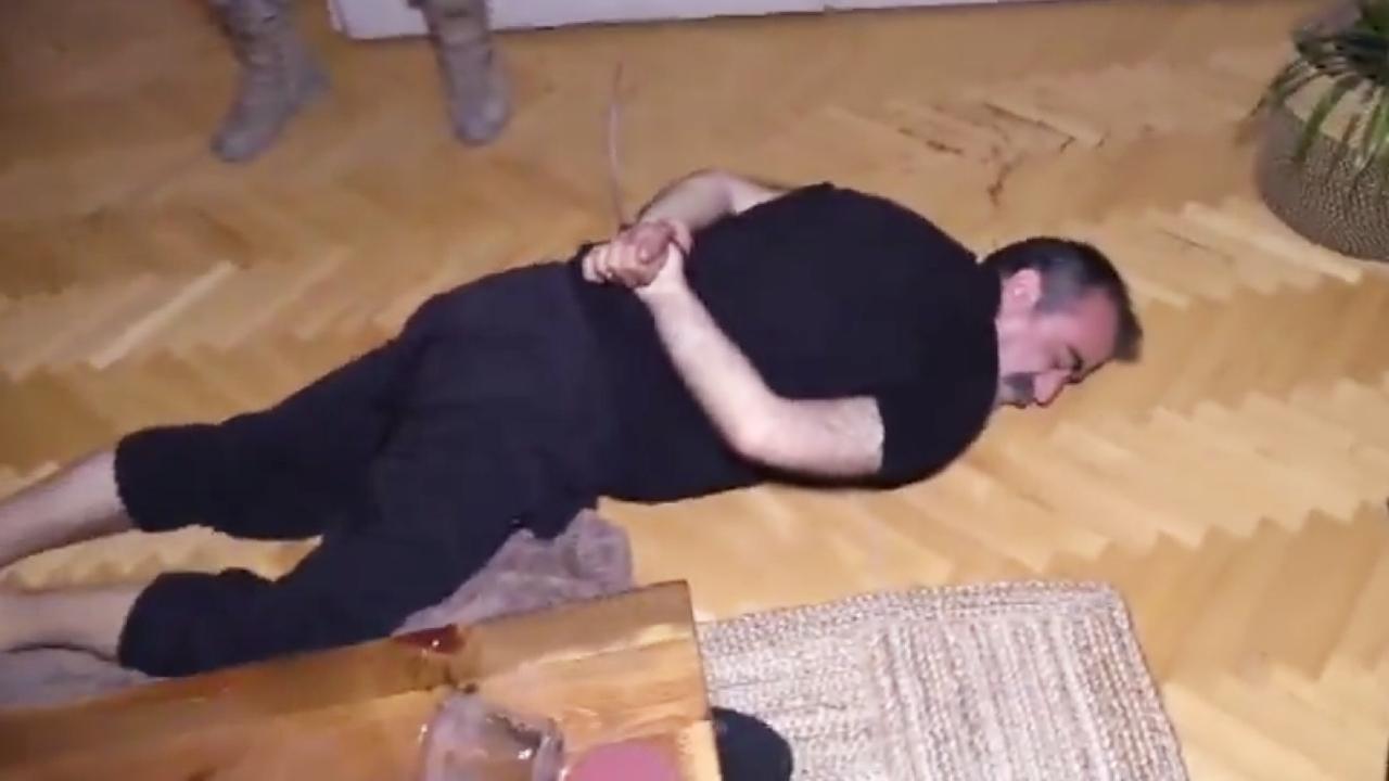Bayrağımıza saygısızlık yapan 6 kişi yakalandı