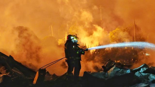Çin’in Hunan eyaletinde Liuyang’daki havai fişek fabrikasında patlama: resmi verilere göre 21 ölü, kurtarma çalışmaları sürüyor