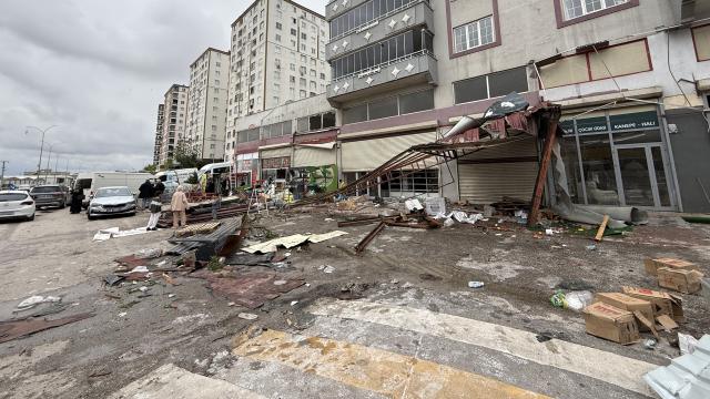 Bakan Göktaş, Gaziantep'teki sel felaketi için 50 milyon lira kaynak aktarıldığını duyurdu