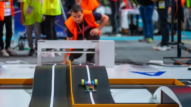 18.Uluslararası Meb Robot Yarışması Antalya'da başladı