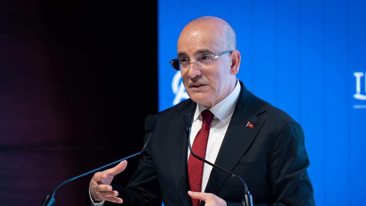 Ekonomik İstikrarın Teminatı: Şimşek'ten Katılım Finansı ve Programla İlgili Açıklama