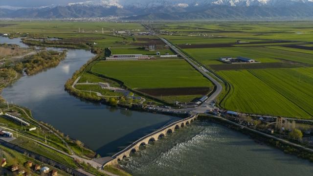 Selçuklu mirası tarihi Murat Köprüsü asırlara meydan okuyor