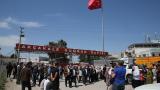 Akçakale Gümrük Kapısı'nda pasaportlu geçişler başladı