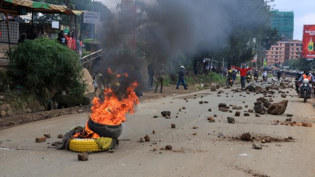 Kenya’da akaryakıt zamlarına karşı protesto