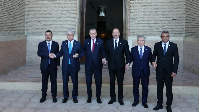 Liderlerden Türkistan'da 'Türk birliği' mesajı