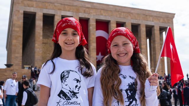 19 Mayıs’ın 107. yılı yurt genelinde kutlanıyor