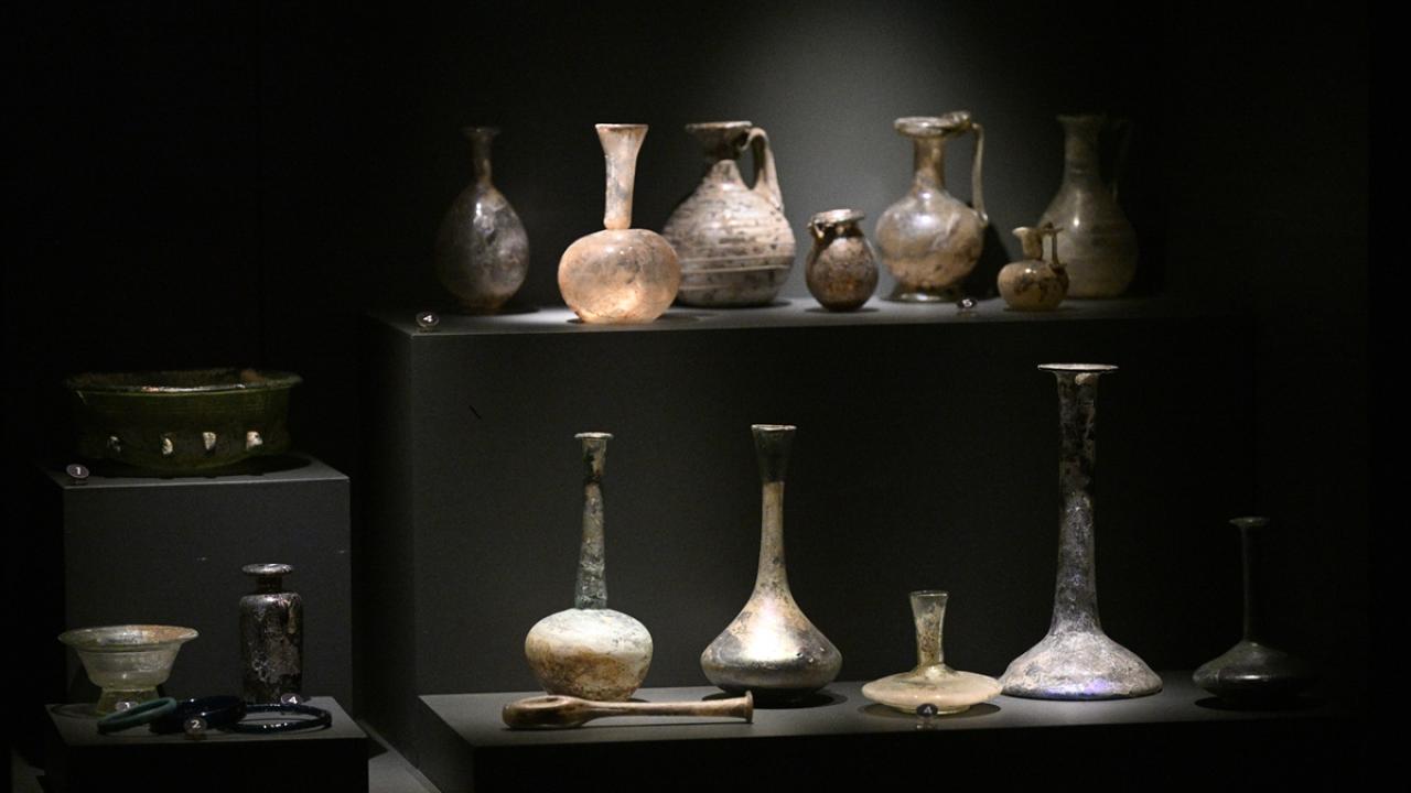 İnşaat çalışmasında bulunan Herakles Lahdi