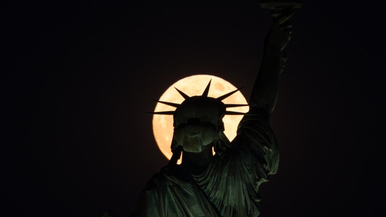 New York`ta Dolunay görüntülendi