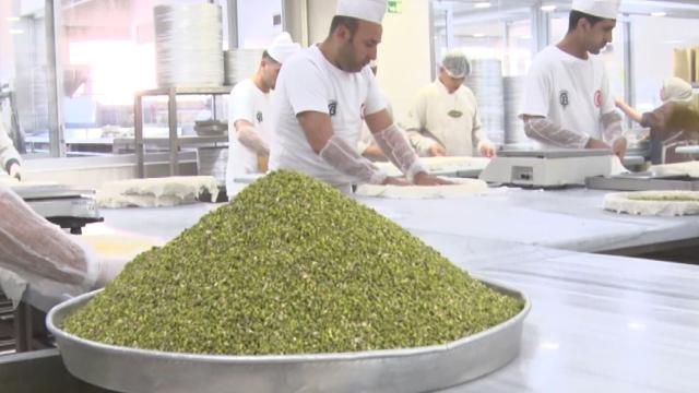 Baklavacıların yoğun bayram mesaisi başladı