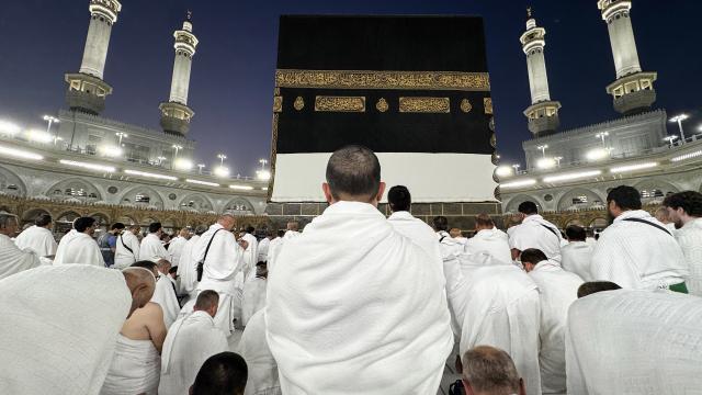 Hacı adayları Arafat öncesi ibadetlerini sürdürüyor