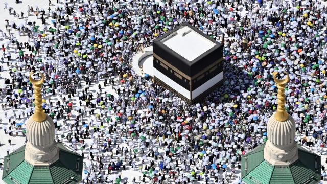 Hacılar Kabe'ye vedaya hazırlanıyor