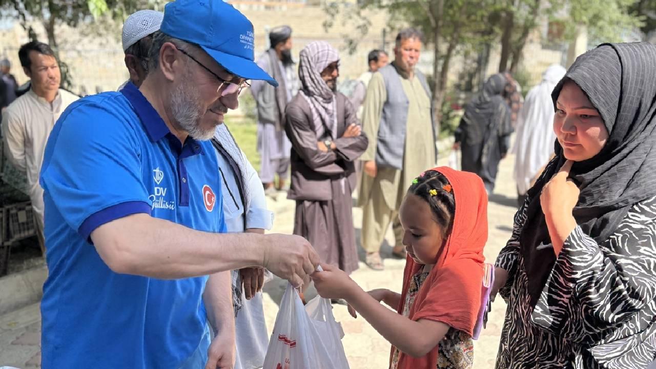 Türkiye Diyanet Vakfı Afganistan'da yaklaşık 420 bin kişiye kurban eti ulaştırdı