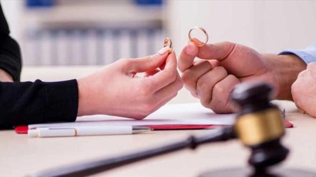 Boşanma davalarında gelen dosyadan fazlası karara bağlandı haber görseli