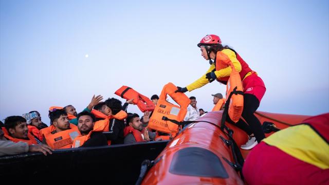 Orta Akdeniz'de 58 göçmen kurtarıldı