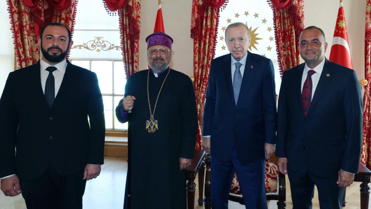 Cumhurbaşkanı Erdoğan, Türkiye Ermenileri Patriği Sahak Maşa