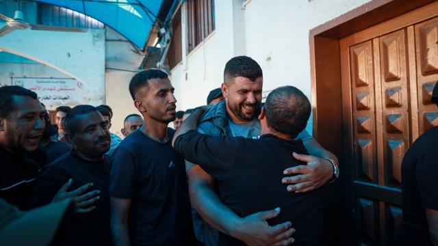 İsrail'in serbest bıraktığı bir grup Filistinli Gazze'ye ulaştı