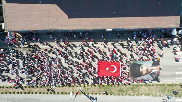 İnebolu'dan Kastamonu'ya 95 kilometrelik "Atatürk ve İstiklal Yolu Yürüyüşü" başladı
