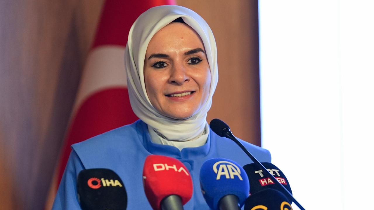 Bakan Göktaş: Bugün 9 bin koruyucu ailemiz, 11 bin çocuğumuz