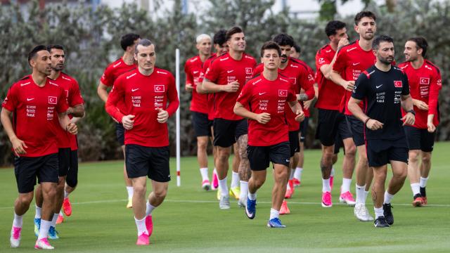 A Milli Takım, Miami kampını başlattı — Montella yönetiminde ilk antrenman yapıldı, federasyon başkanları izledi