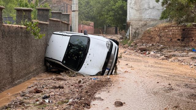 Niğde'de ani sağanak ve dolu sele dönüştü: 1 kişi hayatını kaybetti, yaralılar hastaneye kaldırıldı