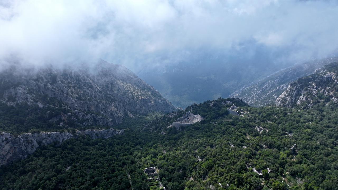 Kehanet şiirsel bir dille söyleniyor