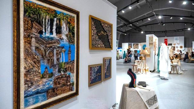 "Hayat Boyu Öğrenme Haftası" Antalya'da da kutlandı