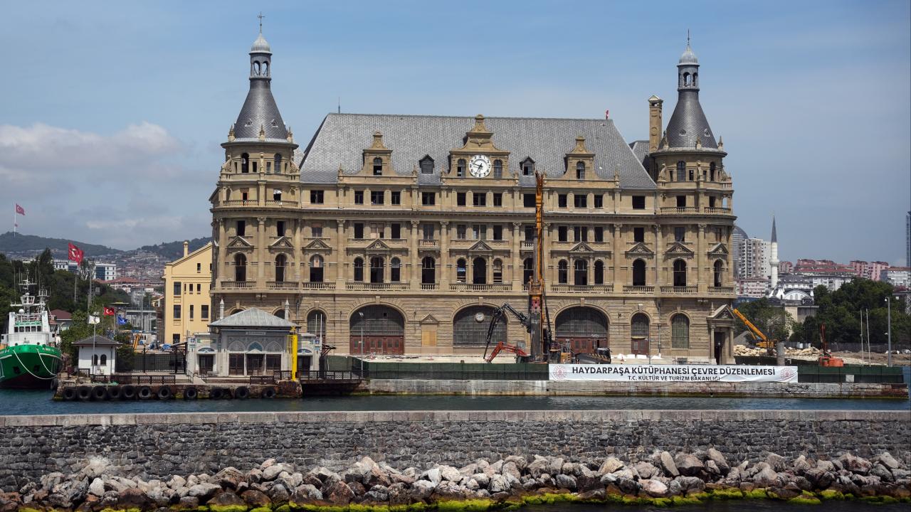 Haydarpaşa Garı yeni yüzüne kavuştu