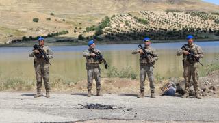 Kilis'te jandarma ekipleri, boğulmalara karşı karadan ve havadan denetim yapıyor