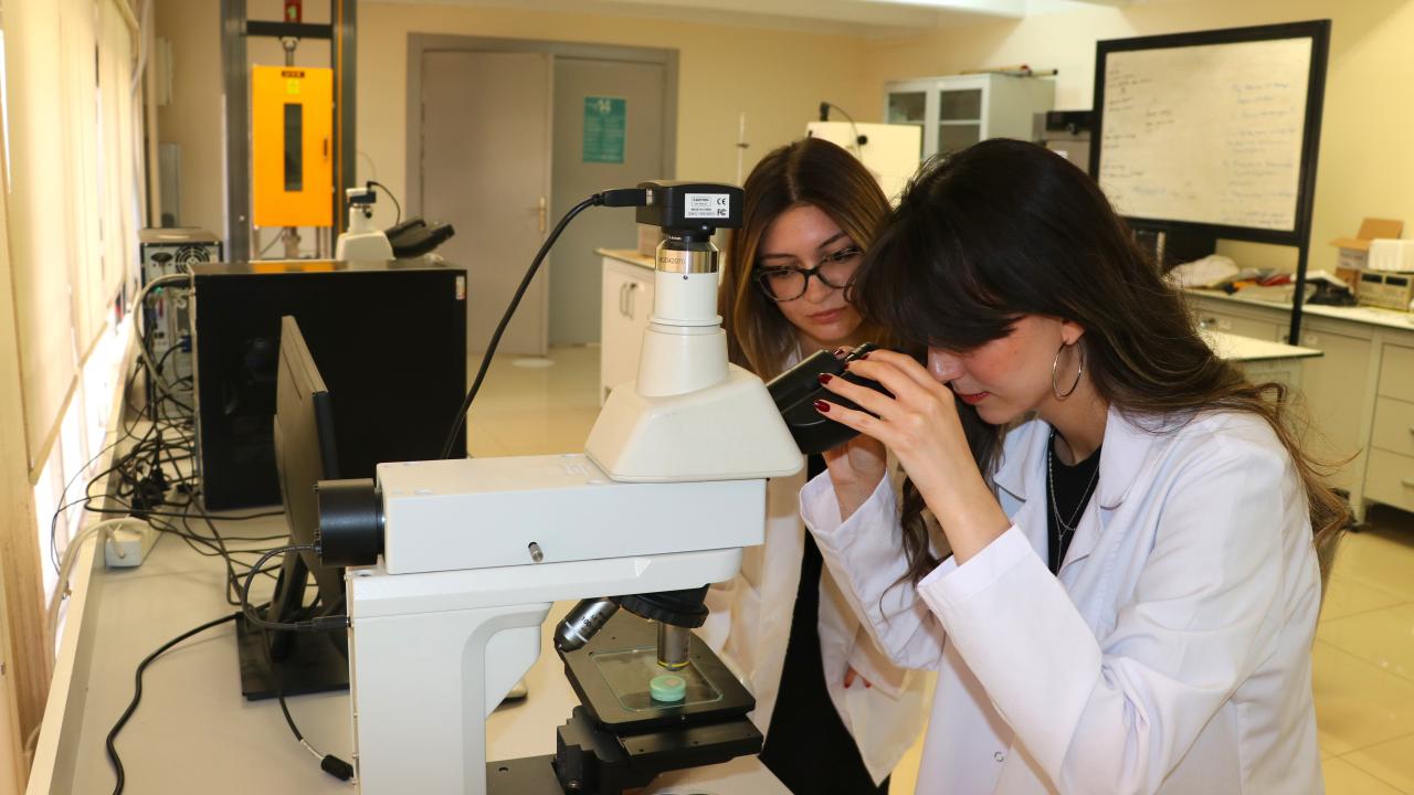 Yumurta kabuğundan implantlarda kullanılabilecek biyomalzeme ürettiler