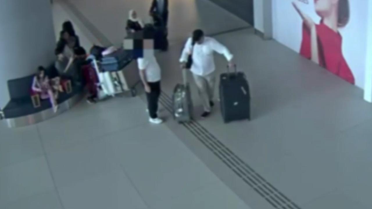 İstanbul Havalimanı’nda hanutçuluk yaptıkları belirlenen 12 kişi tutuklandı