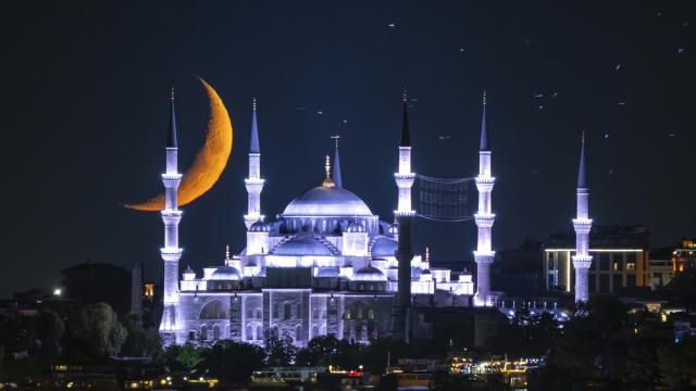 İstanbul'da hilal