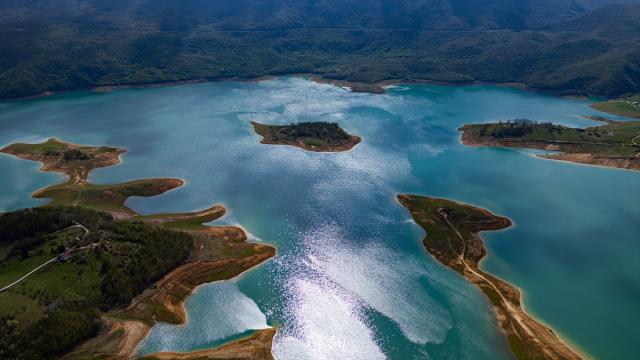 Rama Gölü, Bosna Hersek'in öne çıkan turizm noktaları arasında yer alıyor