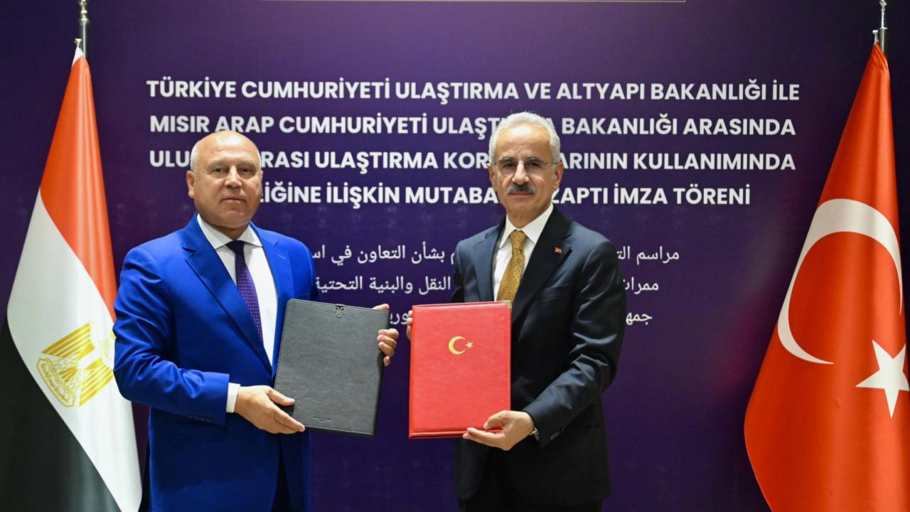 Türkiye ile Mısır arasında uluslararası ulaştırma koridorlarının kullanımında iş birliği