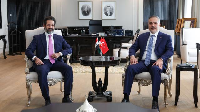 Bakan Fidan, Kubat Talabani ile bir araya geldi